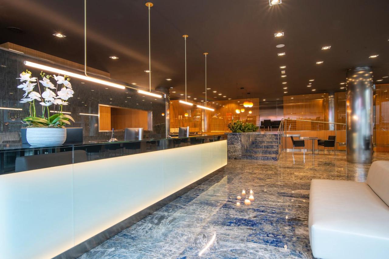 Hotel Starc By Pierre & Vacances Premium أندورا لا فيلا المظهر الخارجي الصورة