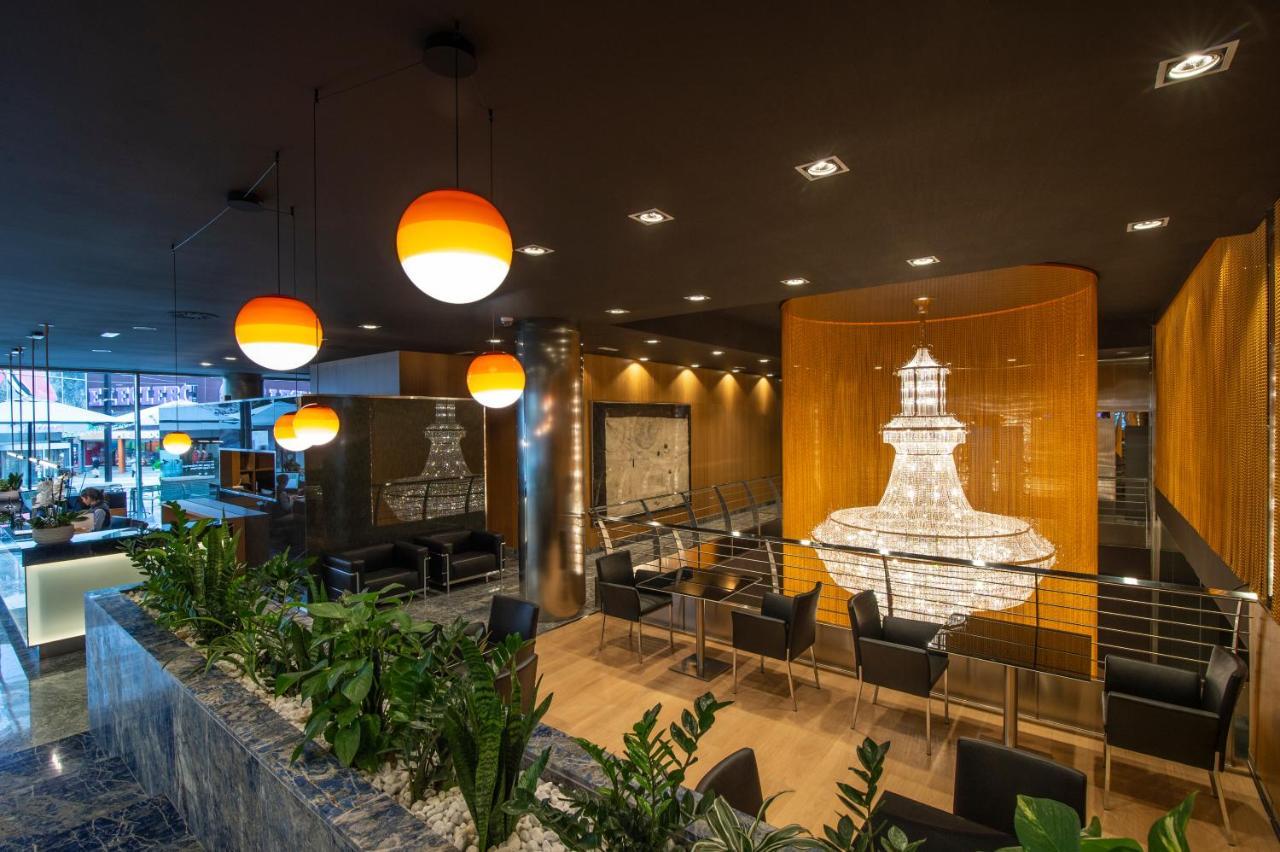 Hotel Starc By Pierre & Vacances Premium أندورا لا فيلا المظهر الخارجي الصورة
