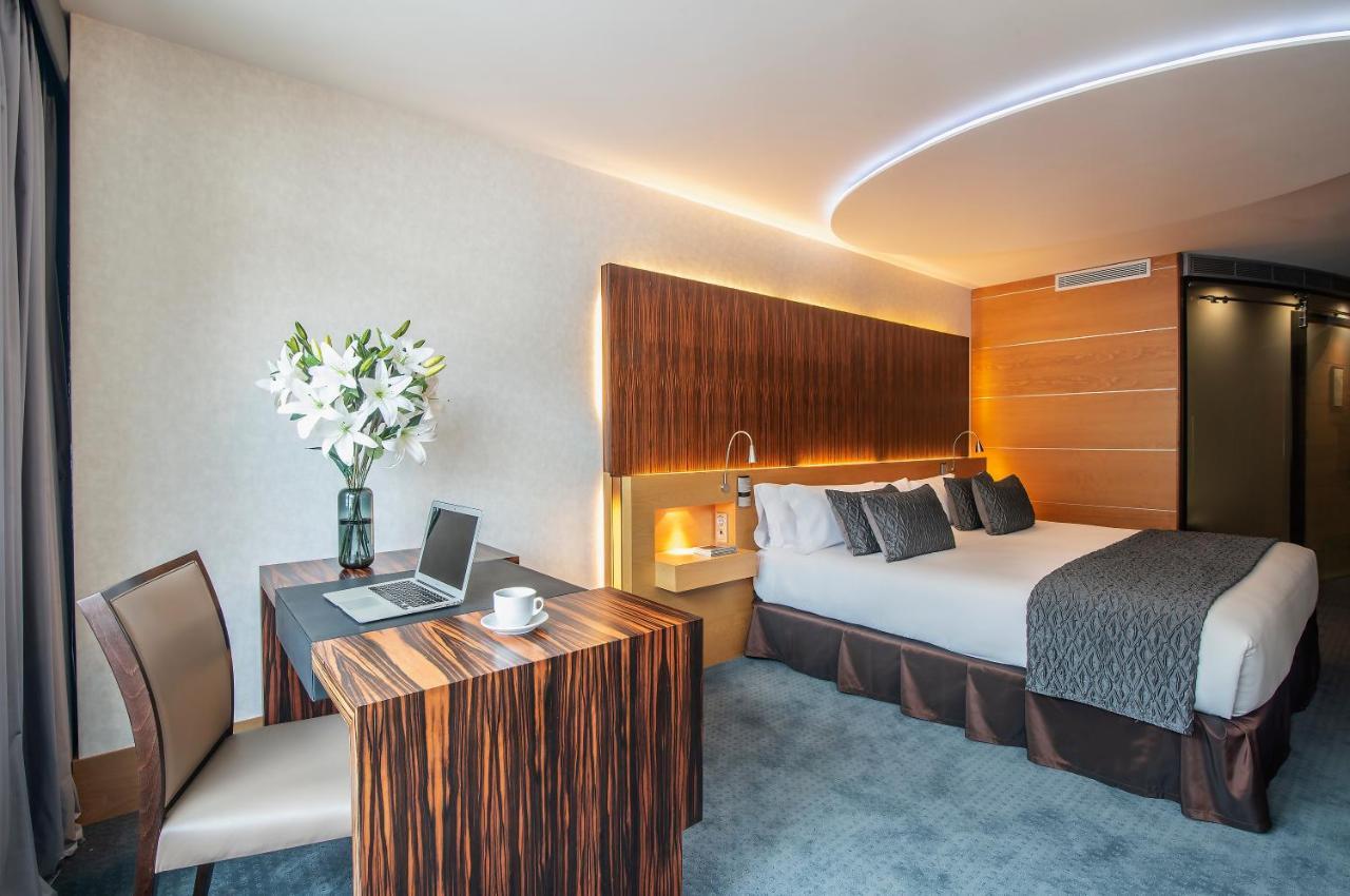 Hotel Starc By Pierre & Vacances Premium أندورا لا فيلا المظهر الخارجي الصورة
